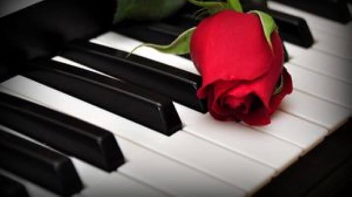 Клавіші і роза - про музику